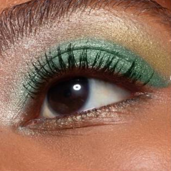 🧩✨Urban Decay Wild Lash Mascara Full Size - Picture 2 of 10